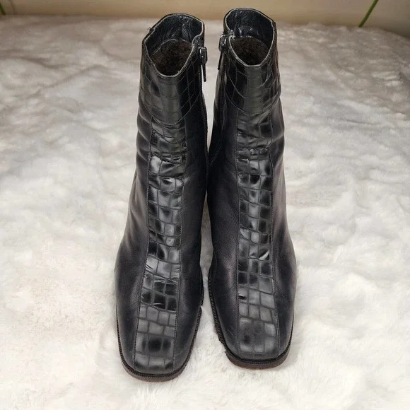 Made in Italy Black Croc Boots 39 (8.5) Womens Sherpa Square Toe Leather Vintage - Picture 3 of 8